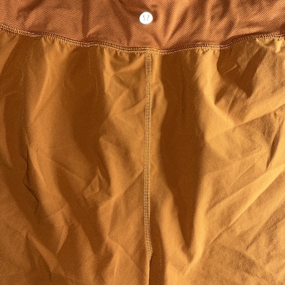 LULULEMON FAST AND FREE REFLECTIVE HIGH RISE 3’ RUNNING SHORTS - Picture 4 of 4